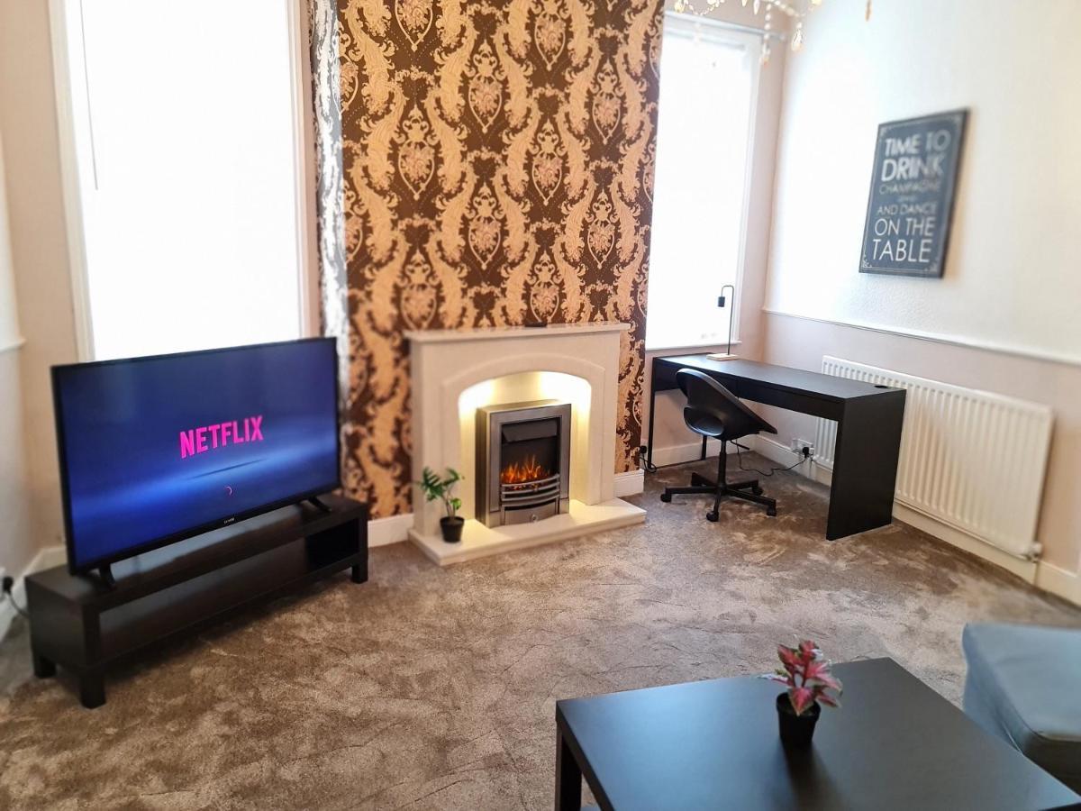Ferienwohnung Large 3 Bed Flat, Free Parking Newcastle upon Tyne Exterior foto